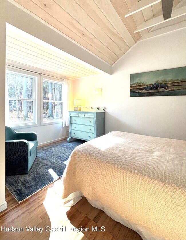 Building Photo - 299 Wittenberg Rd