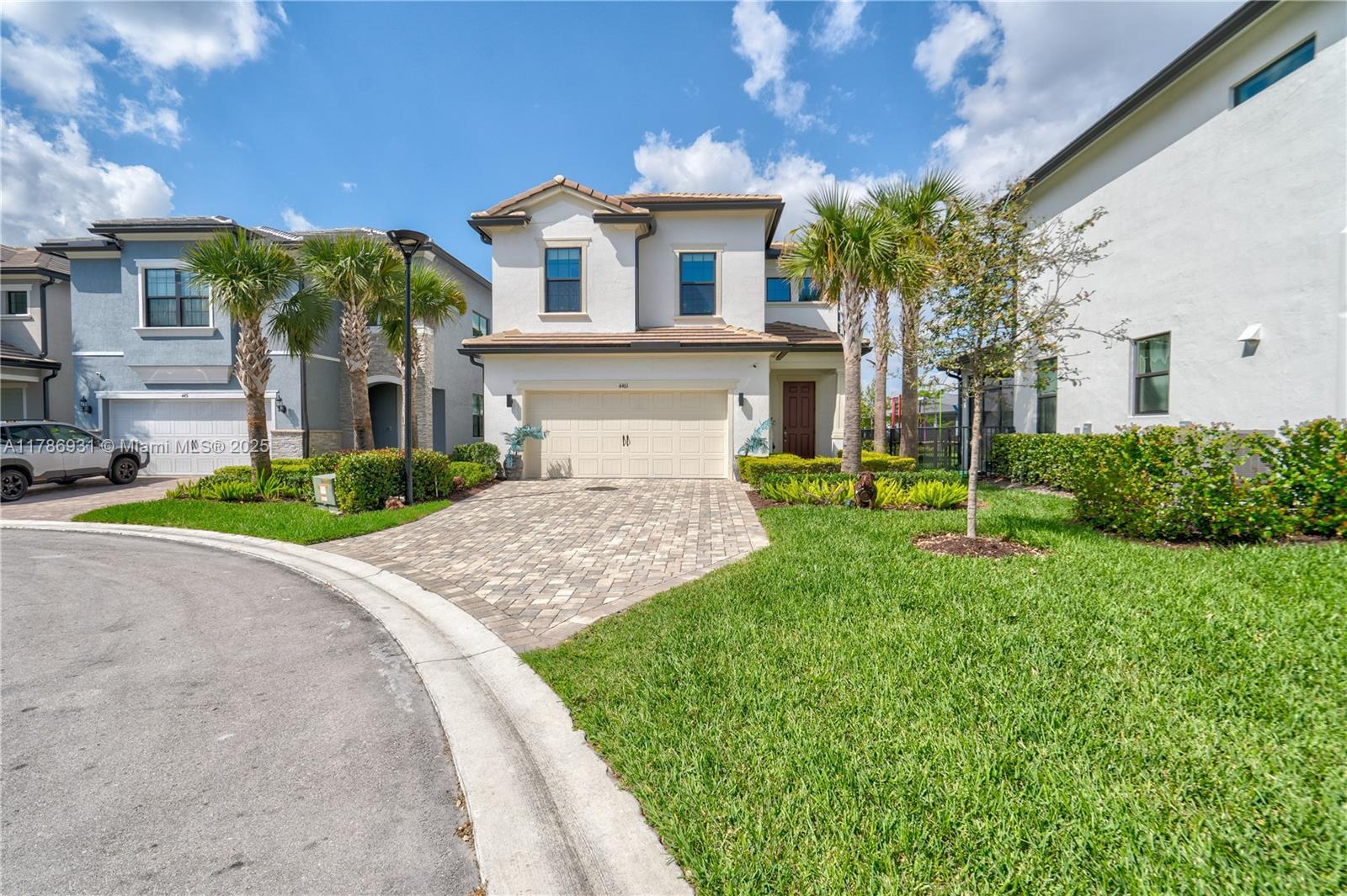 Building Photo - 4461 Waterside Dr