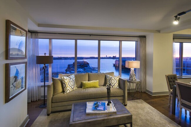 Building Photo - 121 Seaport Blvd