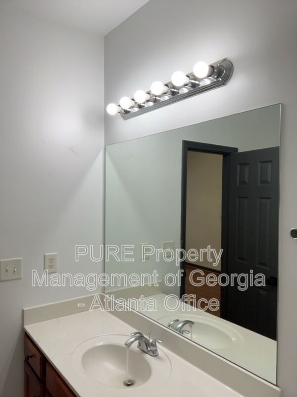 Building Photo - 2418 Centennial Hill Way NW