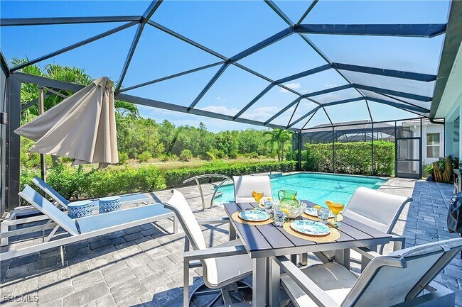 Building Photo - 13725 Magnolia Isle Dr