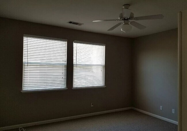 Building Photo - 4109 Spring Mountain Ct