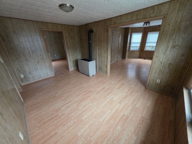 Primary Photo - 3 Bedroom Apartment - Saugerties