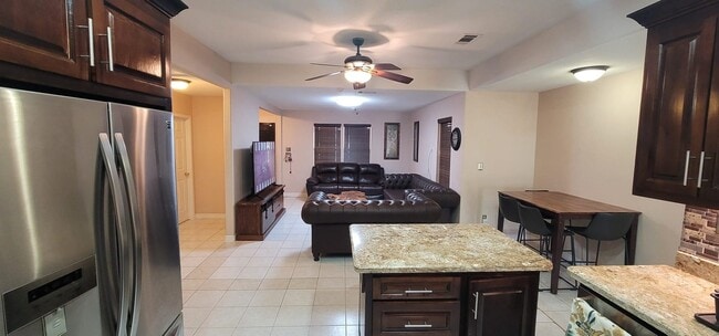 Building Photo - 2889 Siwell Street