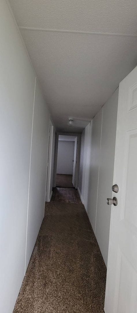 Building Photo - Ready to Move in