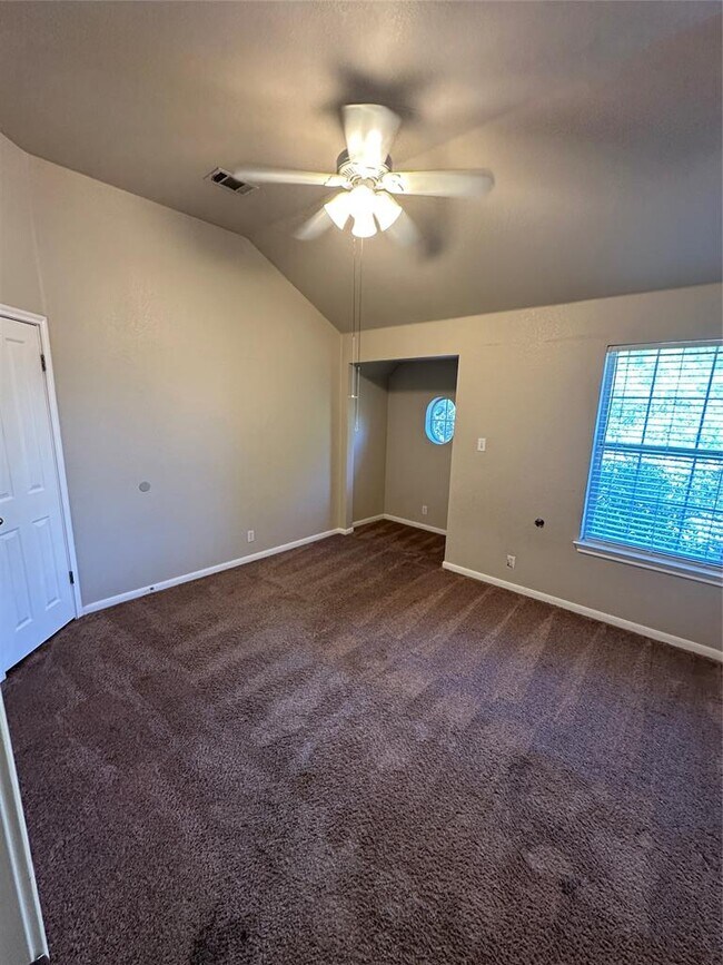 Building Photo - 9212 Sommerland Wy