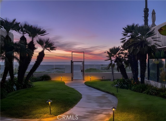 Primary Photo - 7301 Vista Del Mar