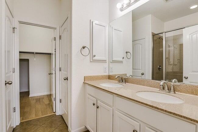 Building Photo - 14001 Avery Ranch Blvd