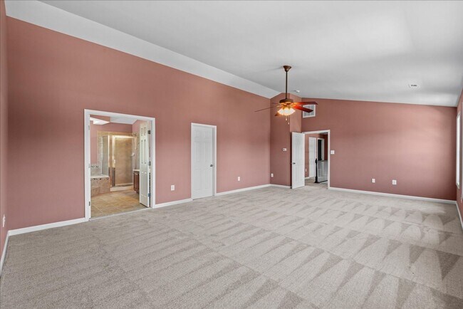 Building Photo - CLOSE TO I-95 & QUANTICO!