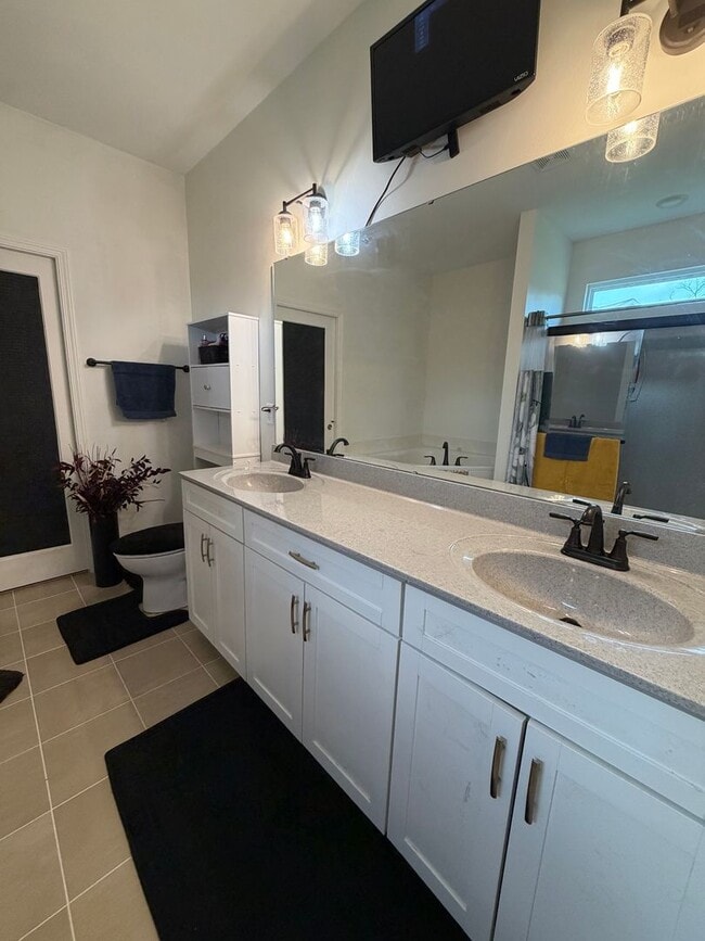 Building Photo - 1204 Yeats Ct