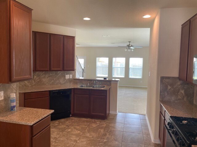 Building Photo - 12243 Claytons Park Ln