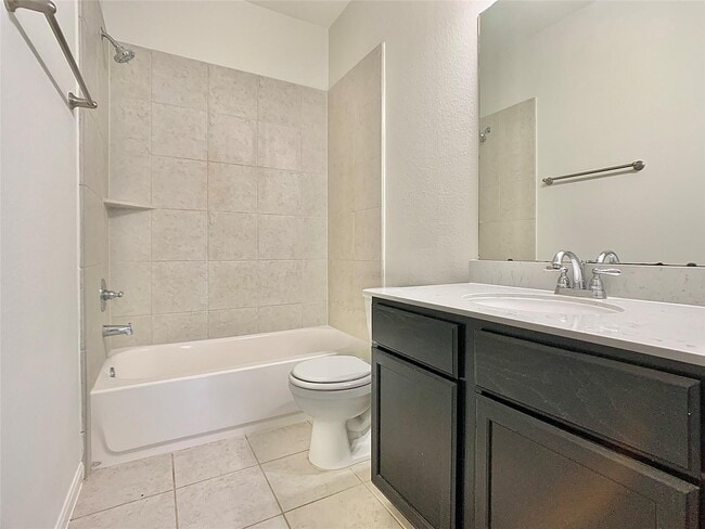 Building Photo - 17114 Taffaine Dr
