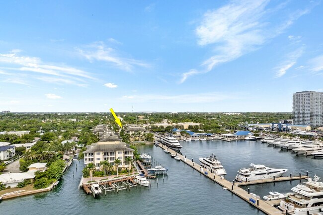 Building Photo - 3960 N Flagler Dr