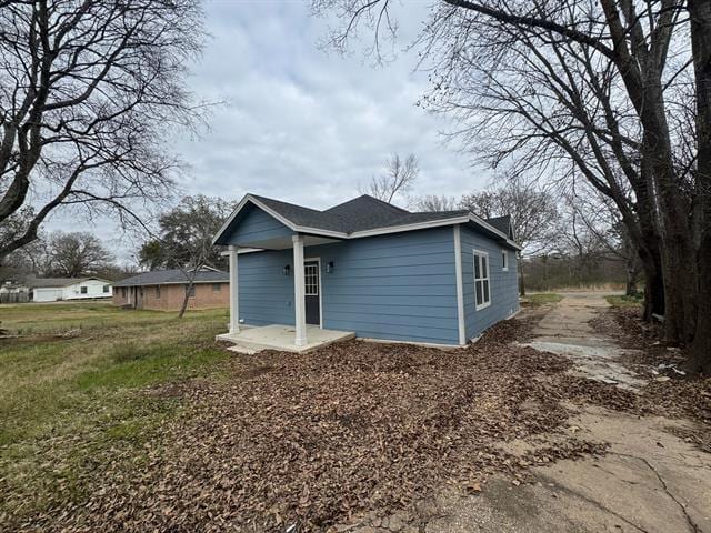 Building Photo - 911 N Spring St