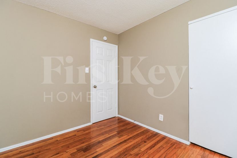 Building Photo - 6722 Champana Ln