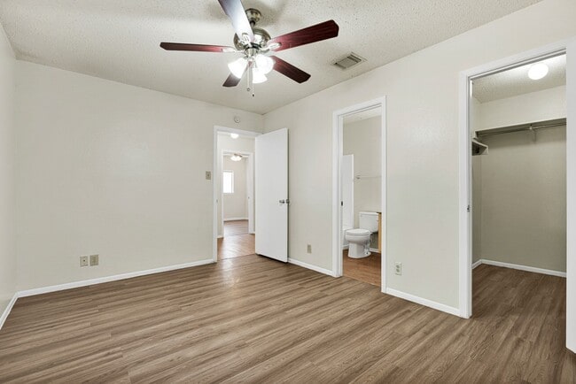 Building Photo - 13343 Pecan Glade