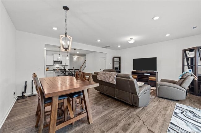 Building Photo - 96 Periwinkle Pl