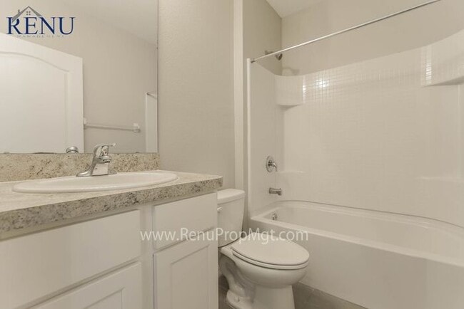 Building Photo - Fall Special: 1/2 off your first month! Av...