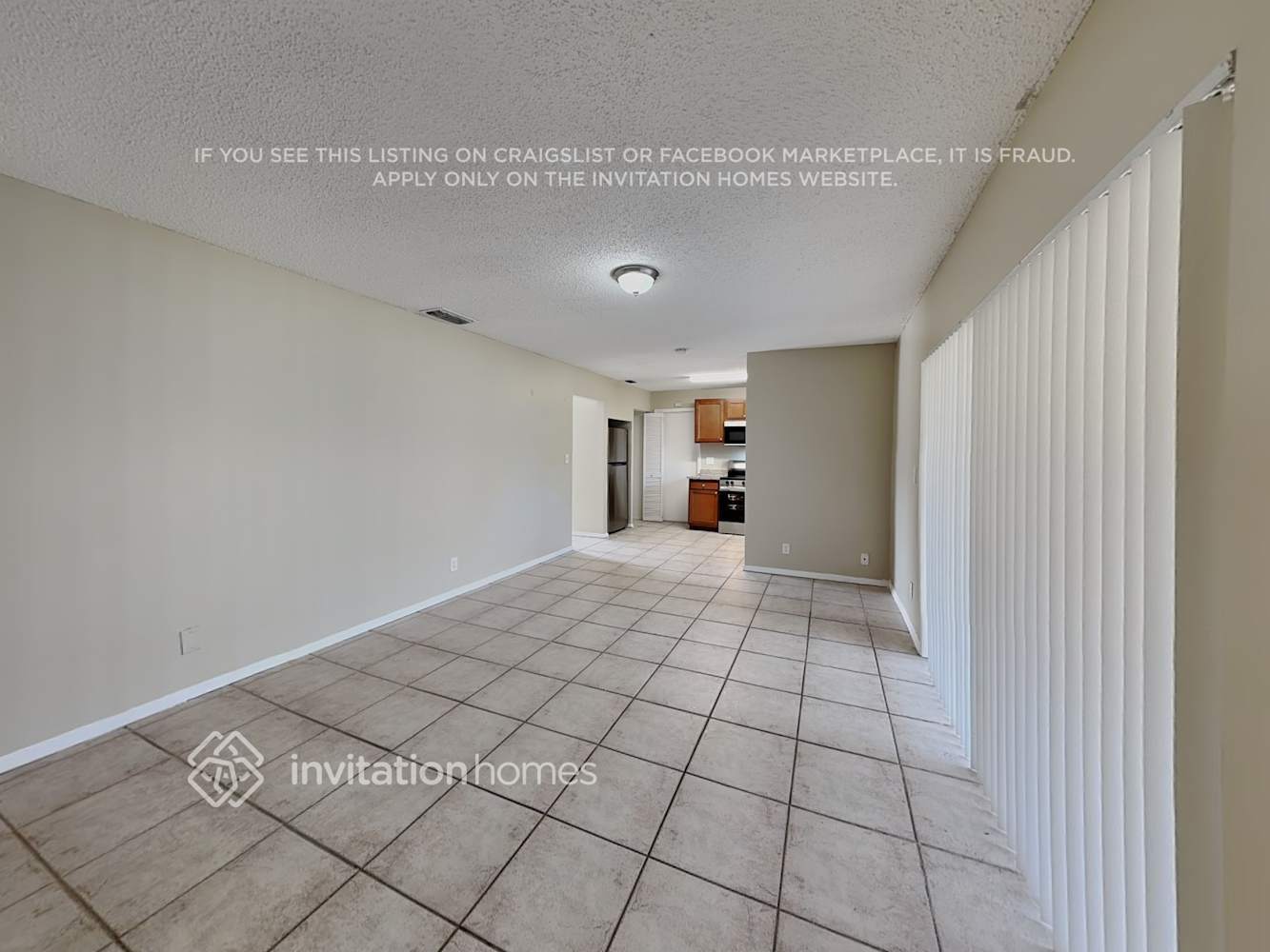 Building Photo - 8121 NW 44th Ct