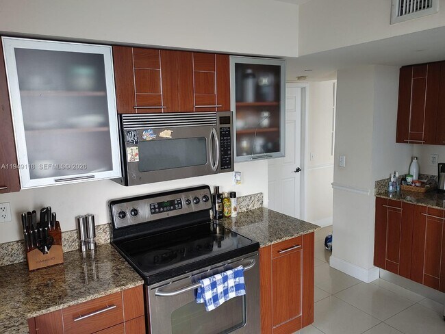 Building Photo - 3300 NE 191st St