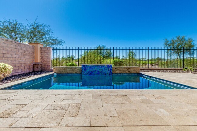 Building Photo - STUNNING HOME IN PEORIA