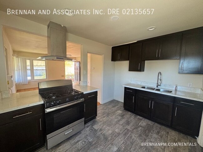 Building Photo - 2985 Citronella Ave