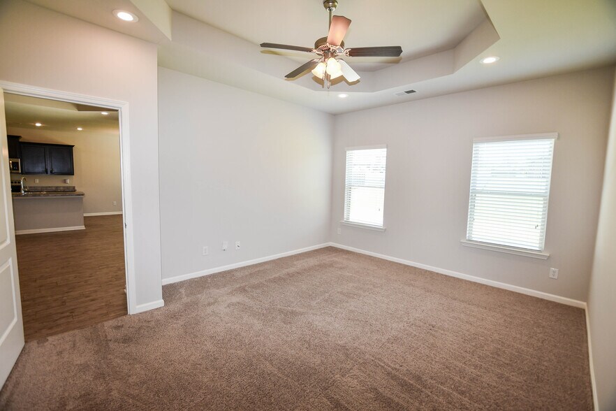 Building Photo - 14426 Water Stream Dr NW