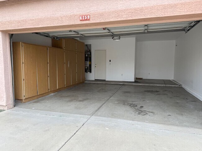 Building Photo - Flag Homes - 013