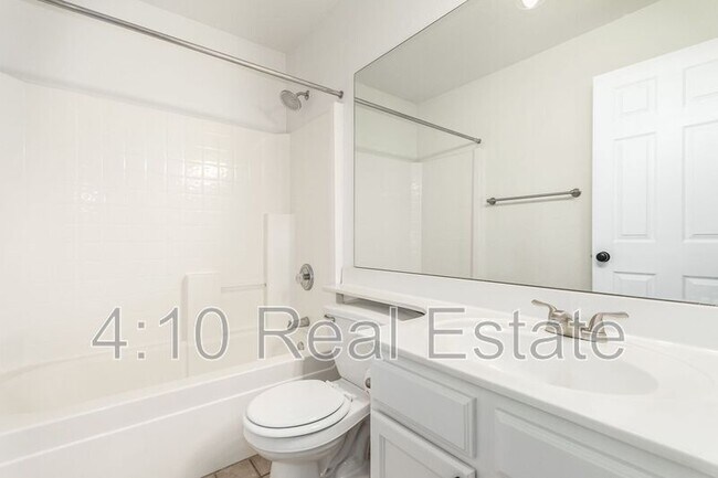 Building Photo - 31205 N 45th St