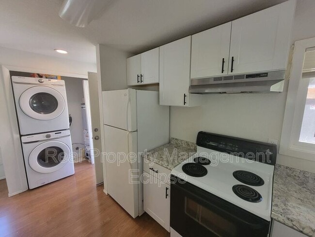 Building Photo - 9222 NE 180th St