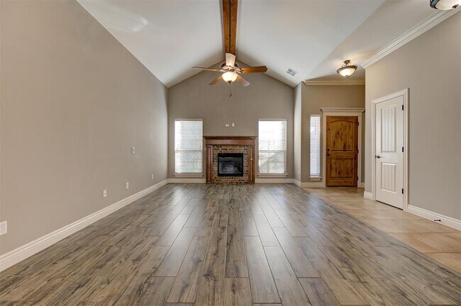Building Photo - 2101 Kendal Ct