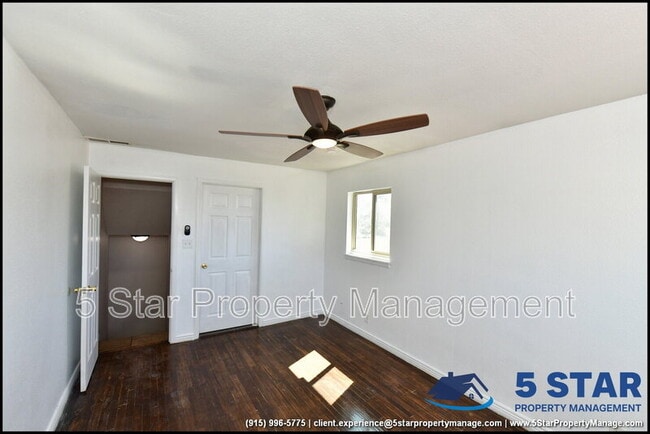 Building Photo - 908 Bolivia St