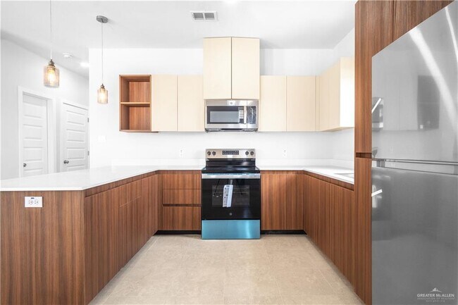 Building Photo - 12 N Alexandrite Ave