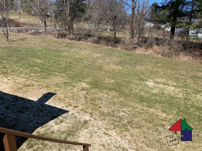 Building Photo - Barre Single Family Home - 4BR 1.5BA with In-Unit Laundry