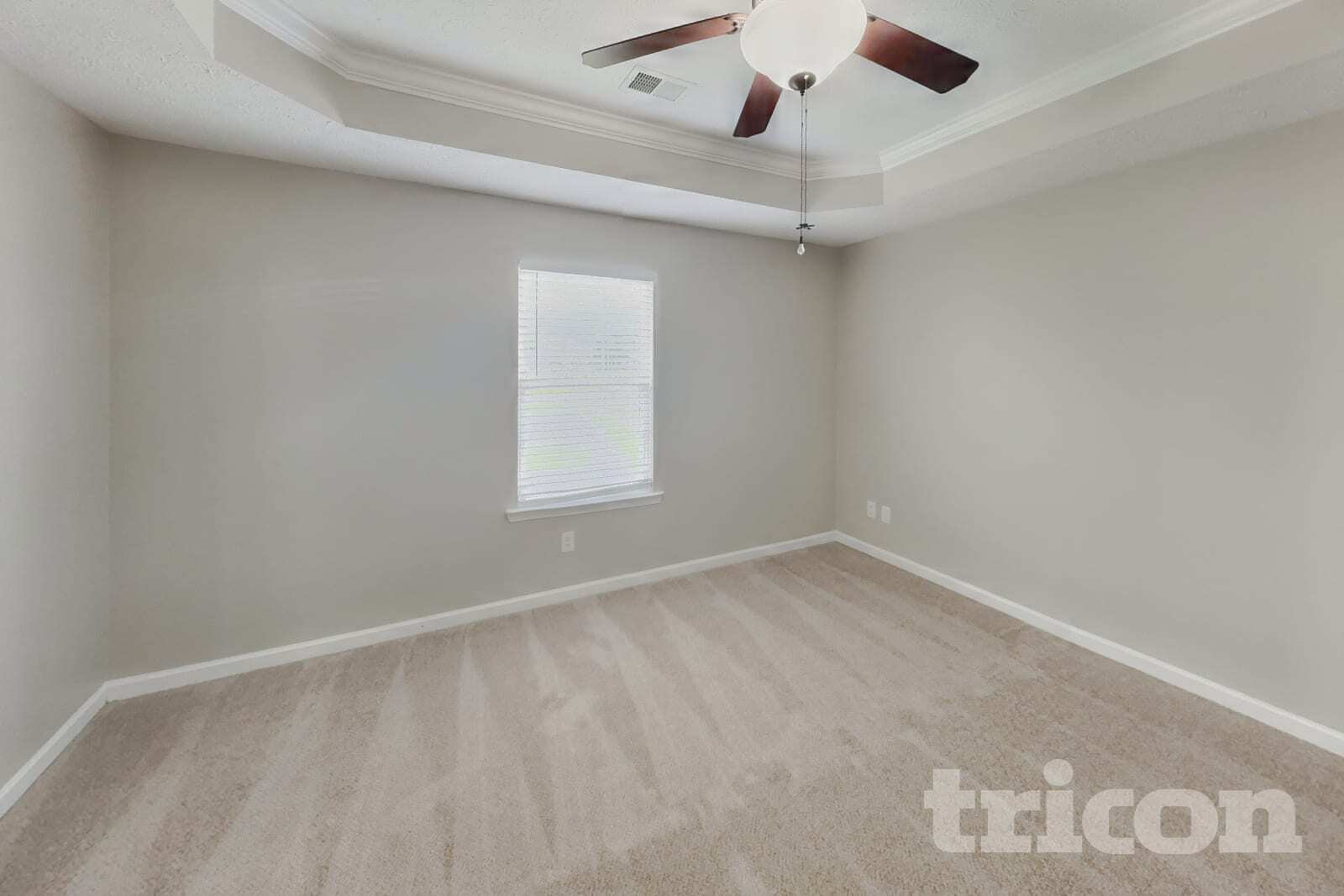 Building Photo - 501 Homey Dr