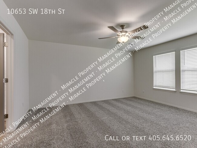 Building Photo - 10653 SW 18th St
