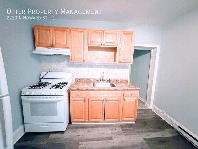 Building Photo - 2220 N Howard St