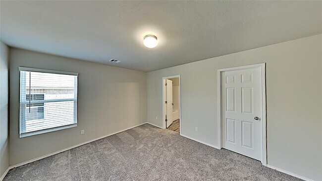Building Photo - 10000 Ruger Rd
