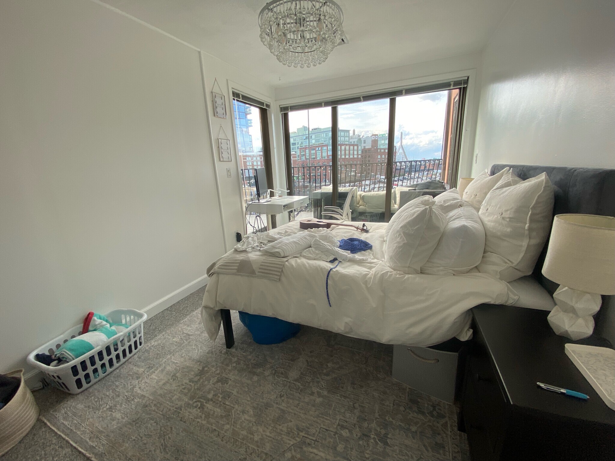 Building Photo - 21 Snow Hill St