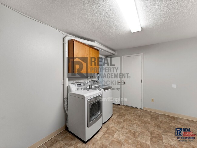 Building Photo - 1831 21st Street Rd