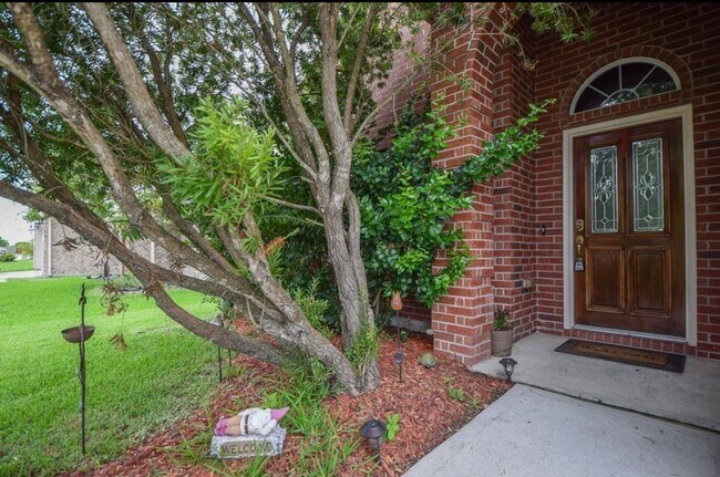 Primary Photo - 15223 Harlin