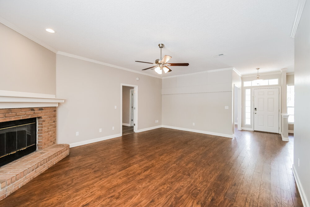 Building Photo - 1821 Weston Cir