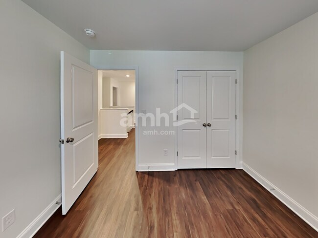 Building Photo - 11134 Hazel Gdns Dr