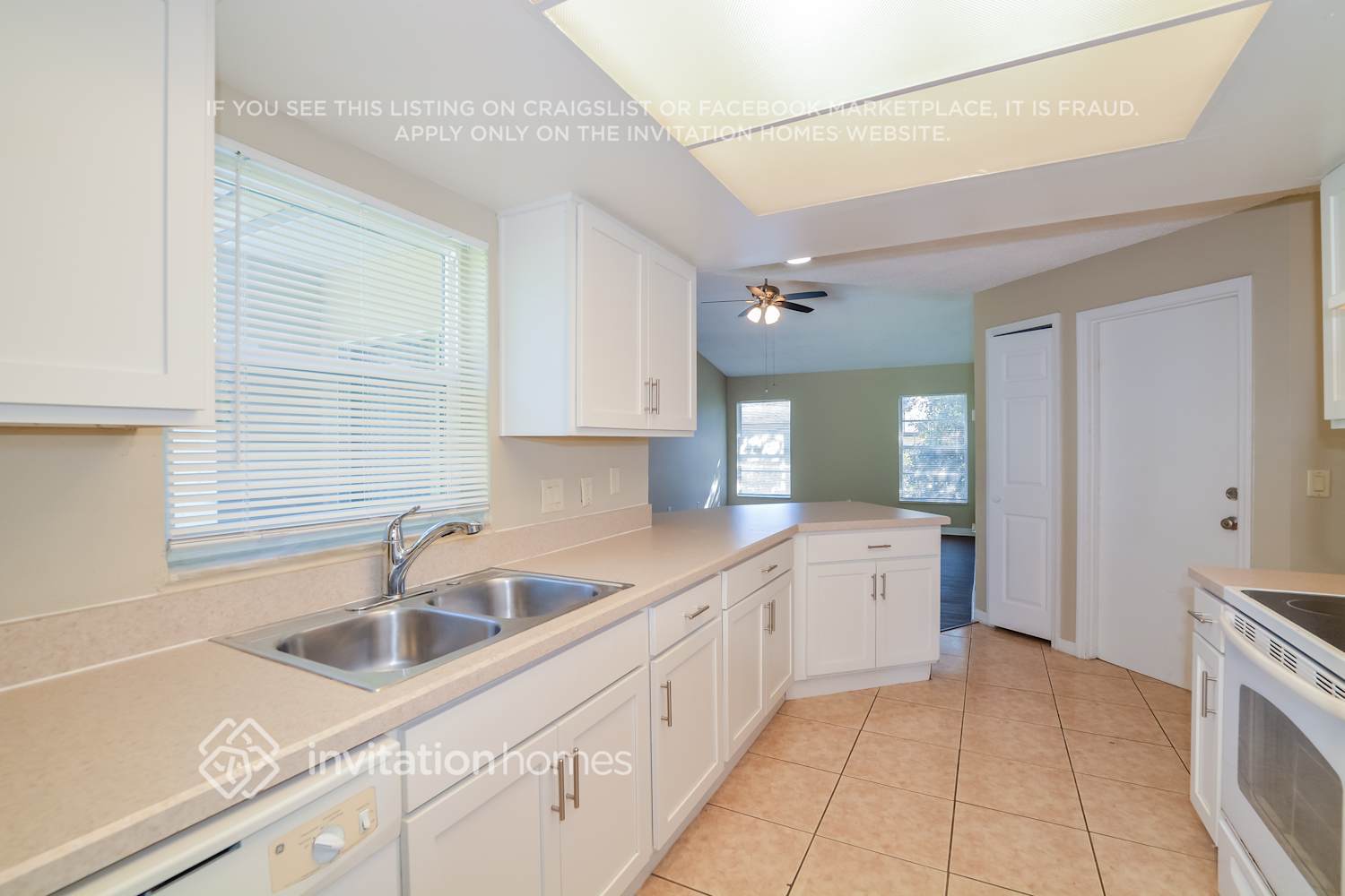 Building Photo - 2479 Otis Ave