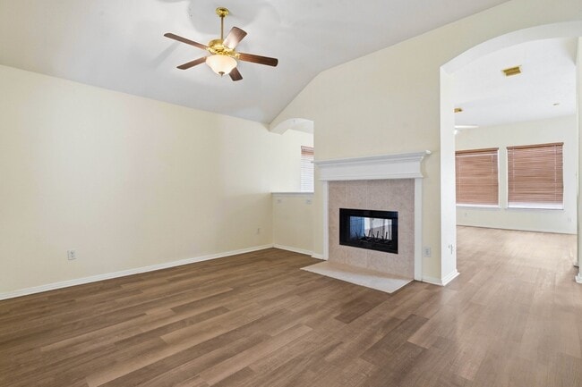 Building Photo - 21107 Stoney Haven Dr