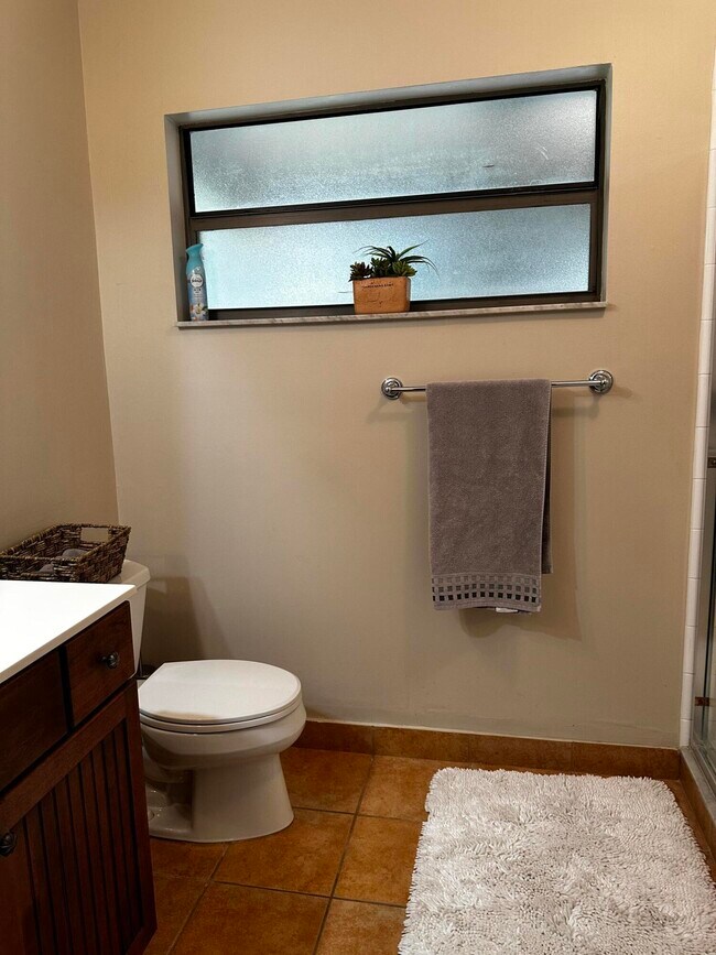 Building Photo - 2543 Bedford Mews Dr