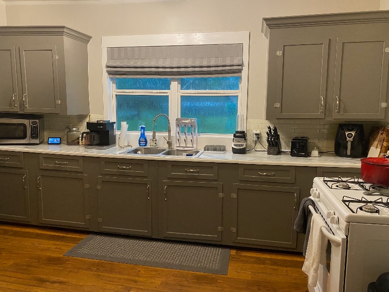 Building Photo - 756 LA-304