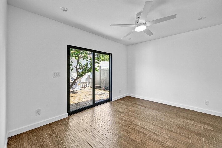 Building Photo - 618 N Vista St