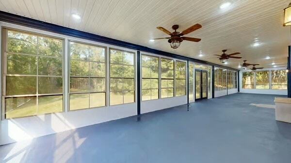 Building Photo - 1519 Kensington Dr