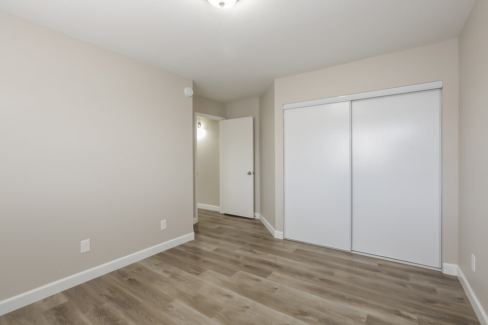 Building Photo - 162 Mirador St